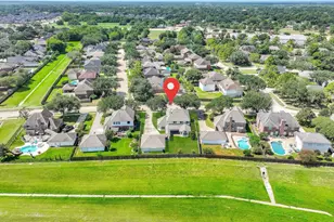 2505 Sarasota Dr, Friendswood, TX 77546 - Photo 36