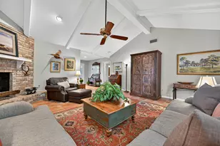 13931 Kingsride Ln, Houston, TX 77079 - Photo 16