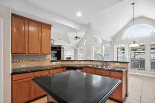 3314 Crimson Maple Ct, Houston, TX 77345 - Photo 14