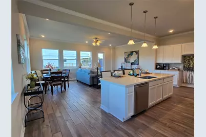 4025 Boardwalk Boulevard, Seabrook, TX 77586 - Photo 4