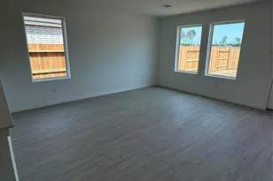 9523 Dazzling Tentacle Dr, Baytown, TX 77521 - Photo 2