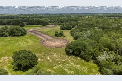 19 Majestic Oak View, Brenham, TX 77833 - Photo 1
