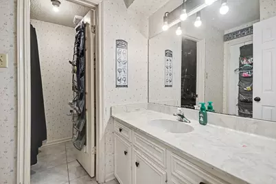 1114 Woodhorn Drive, Houston, TX 77062 - Photo 26