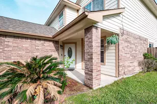4435 Crossvine Ave, Baytown, TX 77521 - Photo 2
