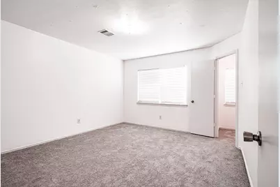 4435 Crossvine Avenue, Baytown, TX 77521 - Photo 12