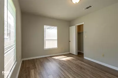 3140 Boyd Avenue, Groves, TX 77619 - Photo 18