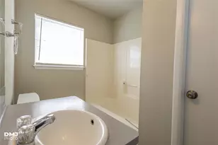 3140 Boyd Ave, Groves, TX 77619 - Photo 20
