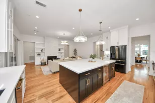 1107 Grovewood Ln, Houston, TX 77008 - Photo 16