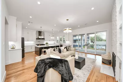 1107 Grovewood Lane, Houston, TX 77008 - Photo 4