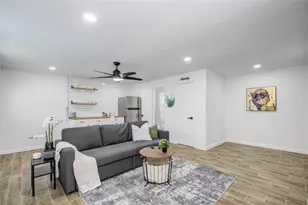 1924 Chapman St, Houston, TX 77009 - Photo 4