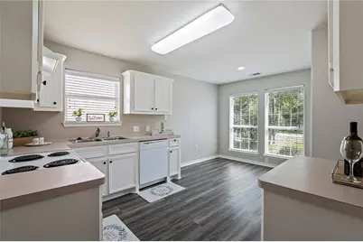 4337 Country Club Drive, Dickinson, TX 77539 - Photo 16
