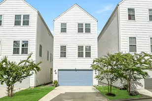 2009 Bauer Dr, Houston, TX 77080 - Photo 1