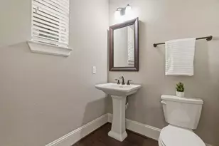 75 W Sawyer Ridge Dr, The Woodlands, TX 77389 - Photo 28