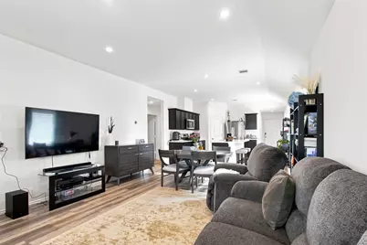1806 Legacy Hills Drive, Houston, TX 77067 - Photo 12