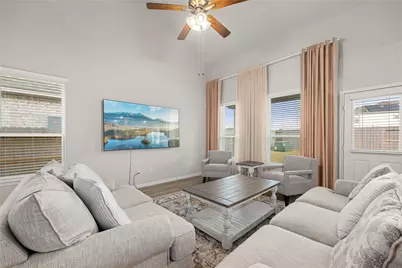 27130 Peaceful Cove Lane, Katy, TX 77493 - Photo 6