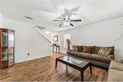 10114 Orchid Spring Lane, Houston, TX 77044 - Photo 4