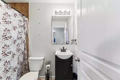 10114 Orchid Spring Lane, Houston, TX 77044 - Photo 12