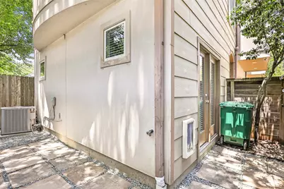 5014 Schuler Street, Houston, TX 77007 - Photo 4