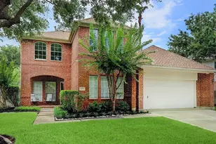 635 Presley Way, Sugar Land, TX 77479 - Photo 2