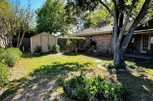 7810 Kellwood Dr, Houston, TX 77040 - Photo 10