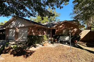 7810 Kellwood Dr, Houston, TX 77040 - Photo 2