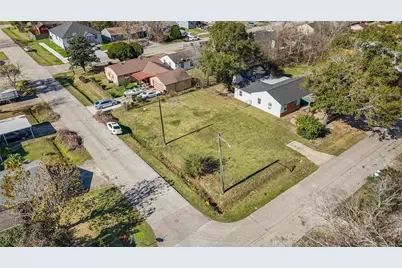 10530 Chesterfield Drive, Houston, TX 77051 - Photo 1