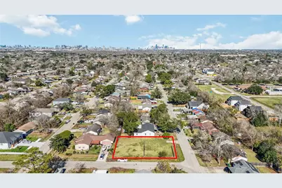 10530 Chesterfield Drive, Houston, TX 77051 - Photo 10