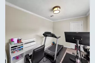 950 Monterrey Drive, Beaumont, TX 77706 - Photo 20