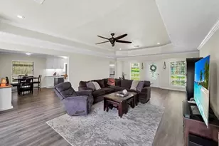 950 Monterrey Dr, Beaumont, TX 77706 - Photo 4