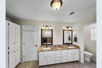 950 Monterrey Drive, Beaumont, TX 77706 - Photo 26