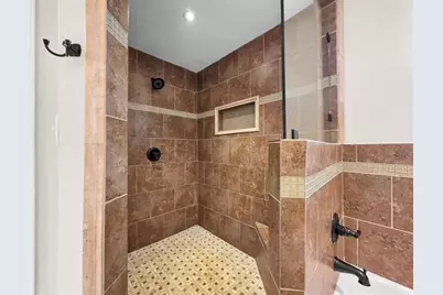 950 Monterrey Drive, Beaumont, TX 77706 - Photo 28