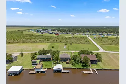 2777 Cr 291 Red Bend Road, Sargent, TX 77414 - Photo 10