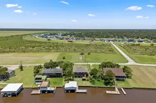 2777 Cr 291 Red Bend Rd, Sargent, TX 77414 - Photo 10