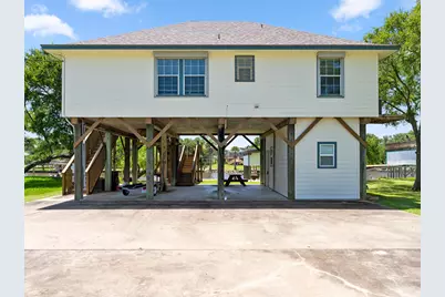 2777 Cr 291 Red Bend Road, Sargent, TX 77414 - Photo 4