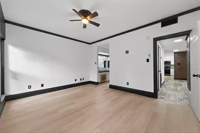 2129 Lake Village Drive, Houston, TX 77339 - Photo 14