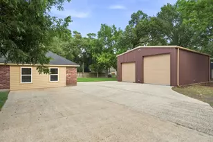 5915 Pacco Ln, Magnolia, TX 77354 - Photo 22