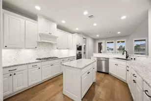 10703 William Pass Ln, Cypress, TX 77433 - Photo 6