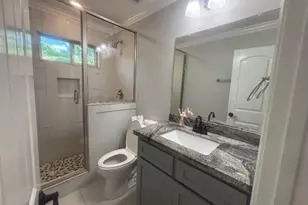 10002 Paintbrush Ln, Sugar Land, TX 77498 - Photo 28