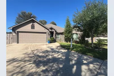 10002 Paintbrush Lane, Sugar Land, TX 77498 - Photo 2