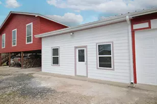 2002 W Airline County Road 55, Rosharon, TX 77583 - Photo 1