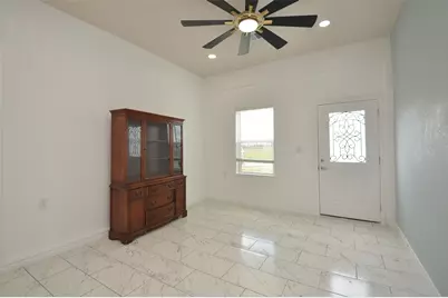 2002 W Airline County Road 55, Rosharon, TX 77583 - Photo 6