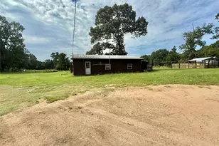185 Powell Ln, Hemphill, TX 75948 - Photo 22