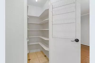 7715 Brush Wood Drive, Houston, TX 77088 - Photo 14