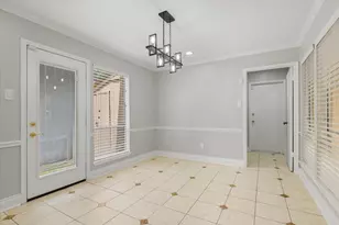 7715 Brush Wood Dr, Houston, TX 77088 - Photo 16
