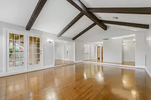 7715 Brush Wood Dr, Houston, TX 77088 - Photo 8