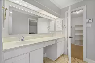 7715 Brush Wood Dr, Houston, TX 77088 - Photo 24