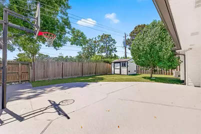 9519 Moorberry Lane, Houston, TX 77080 - Photo 44