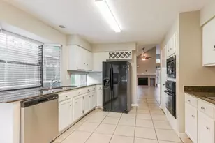 8619 Spring Green Dr, Houston, TX 77095 - Photo 8