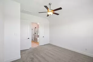 15039 Mission Ave, Mont Belvieu, TX 77523 - Photo 28