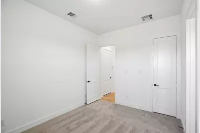 15039 Mission Avenue, Mont Belvieu, TX 77523 - Photo 24